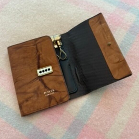 Rolfs Cowhide Leather Key Holder Caddy Snap Lock - Picture 1 of 8